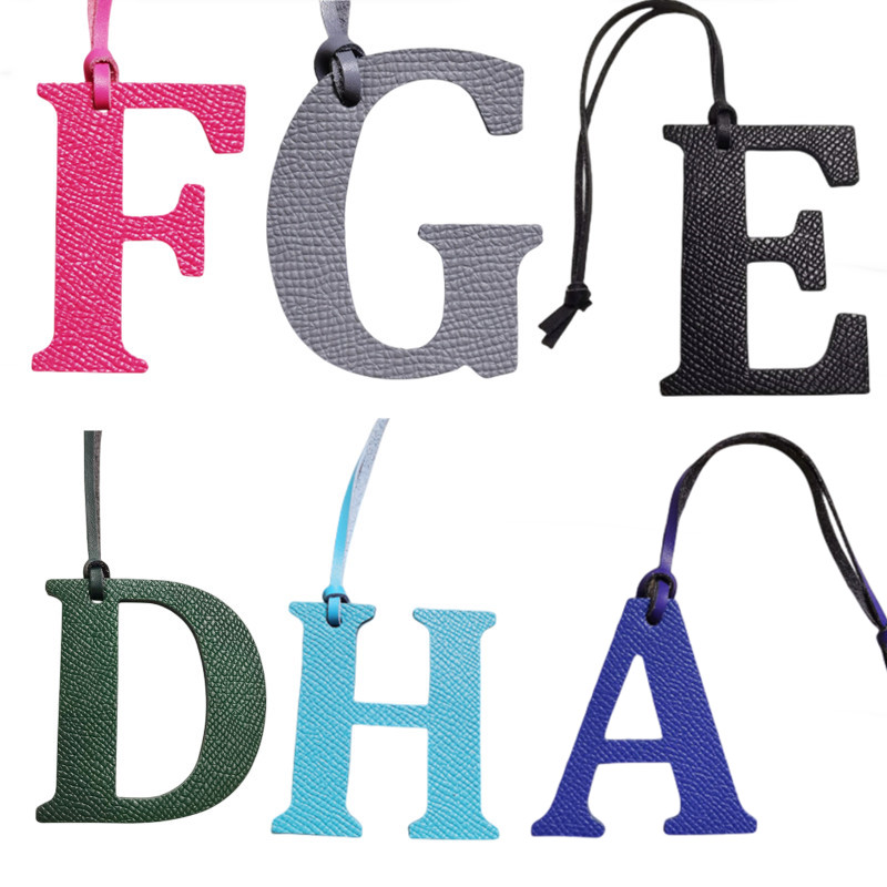 Monogram Keychain Leather - Bán Buôn Cao Cấp Da Thật